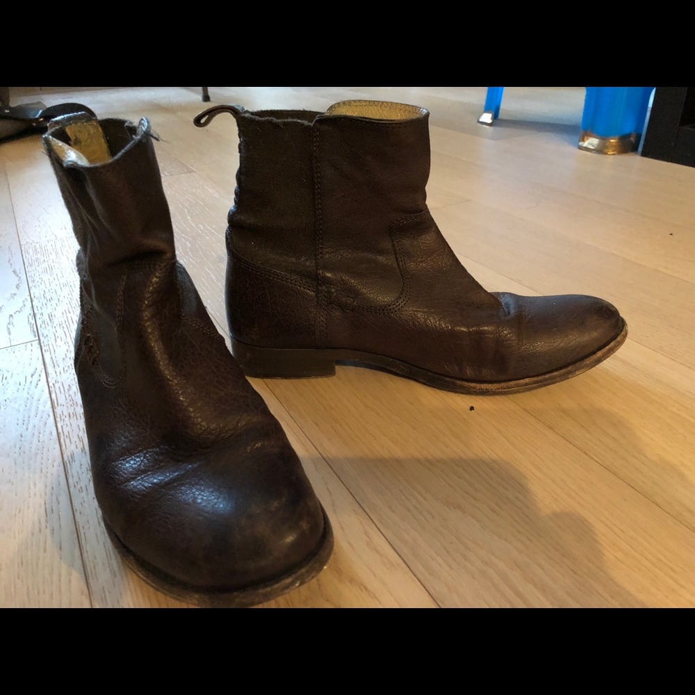 Frye brown chelsea boots